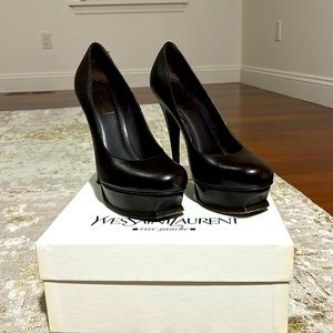 Saint Laurent Tribute 105 Pump